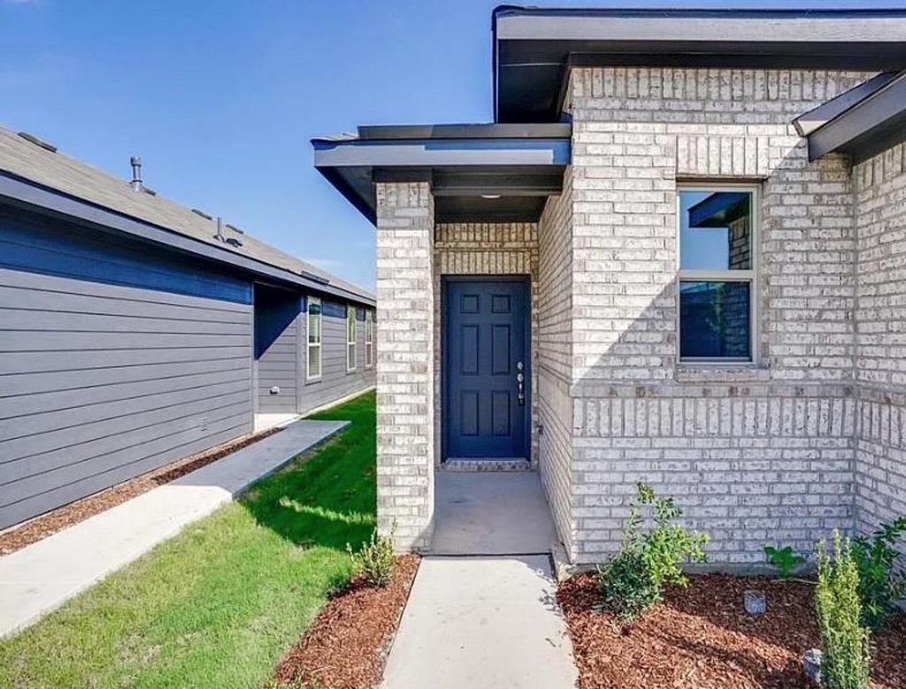 Photo of 2111 River Pine Road, Forney, TX 75126 (MLS # 21236689)