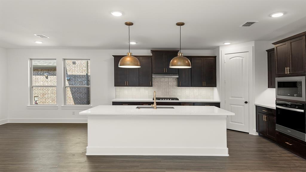 1417 Tipperary Drive