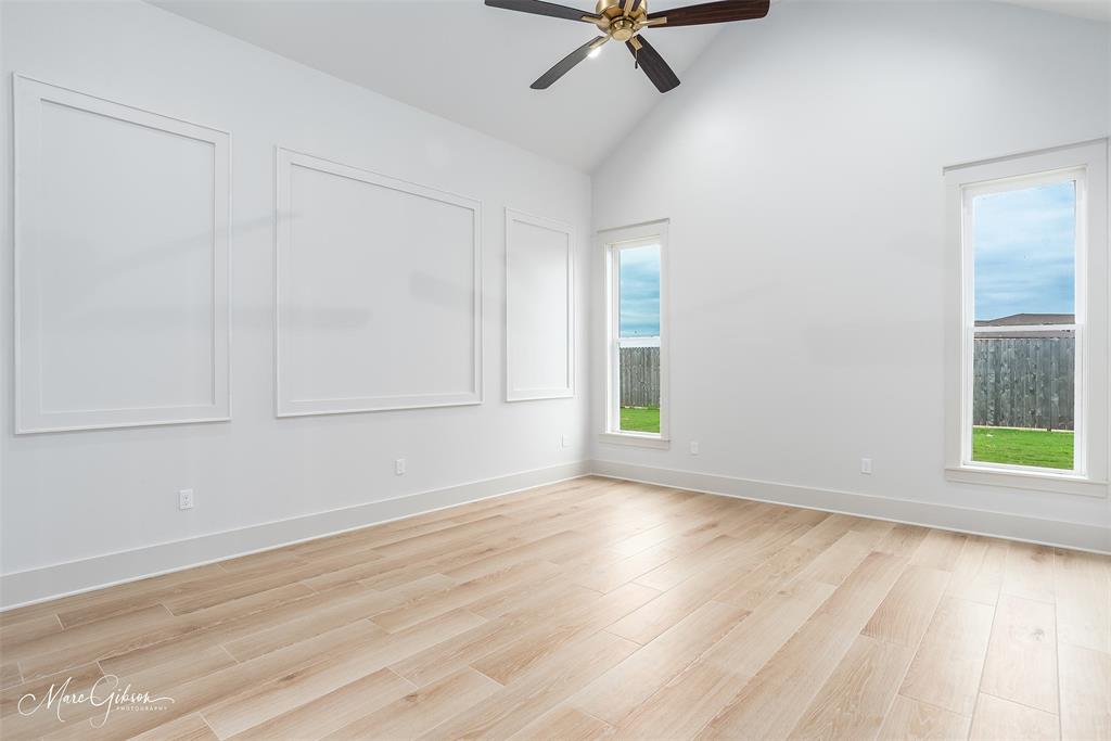 Bossier City, Louisiana 71111, United States, 4 Bedrooms Bedrooms, ,4 BathroomsBathrooms,Residential,Active,44660