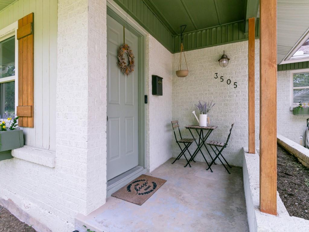 3505 Cromart Avenue