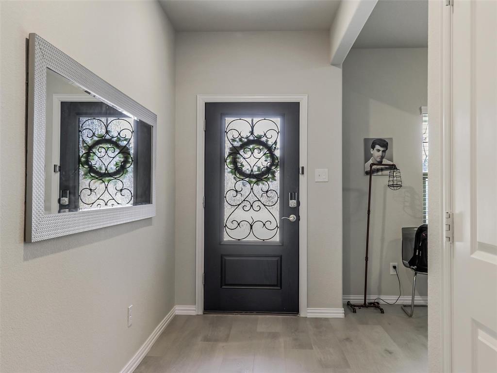 221 Stonebrook Trail