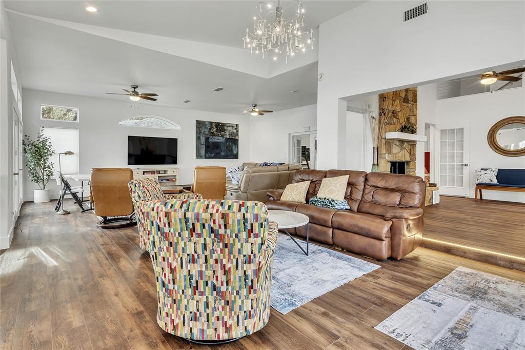 Laguna Tres Estate - Residential