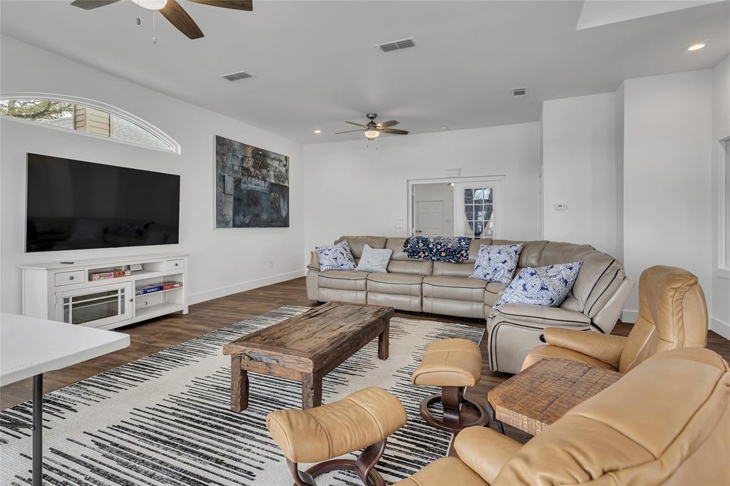Laguna Tres Estate - Residential