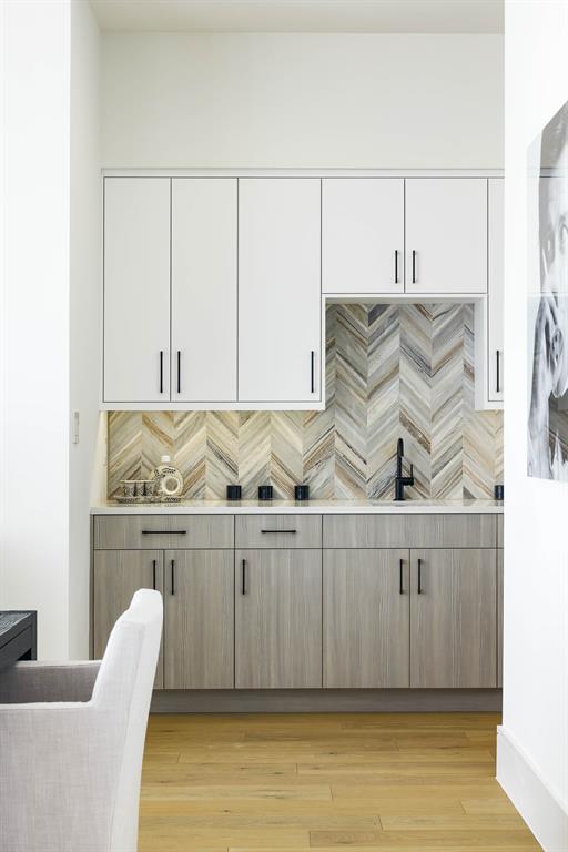 6741 Prestonshire Lane