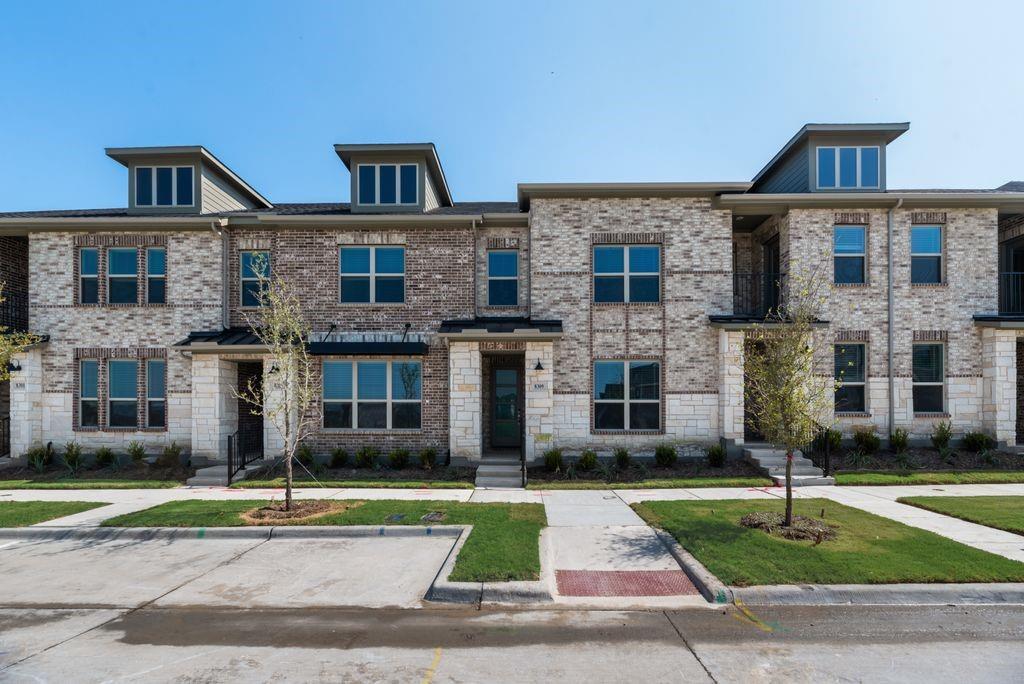 8309 Bayside Drive