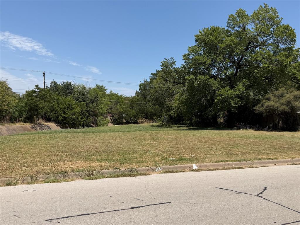 Photo of 6541 Onyx Drive N, North Richland Hills, TX 76180 (MLS # 21347346)