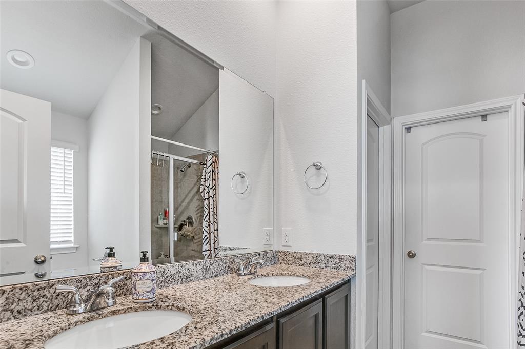 Rainbow Ridge - Residential