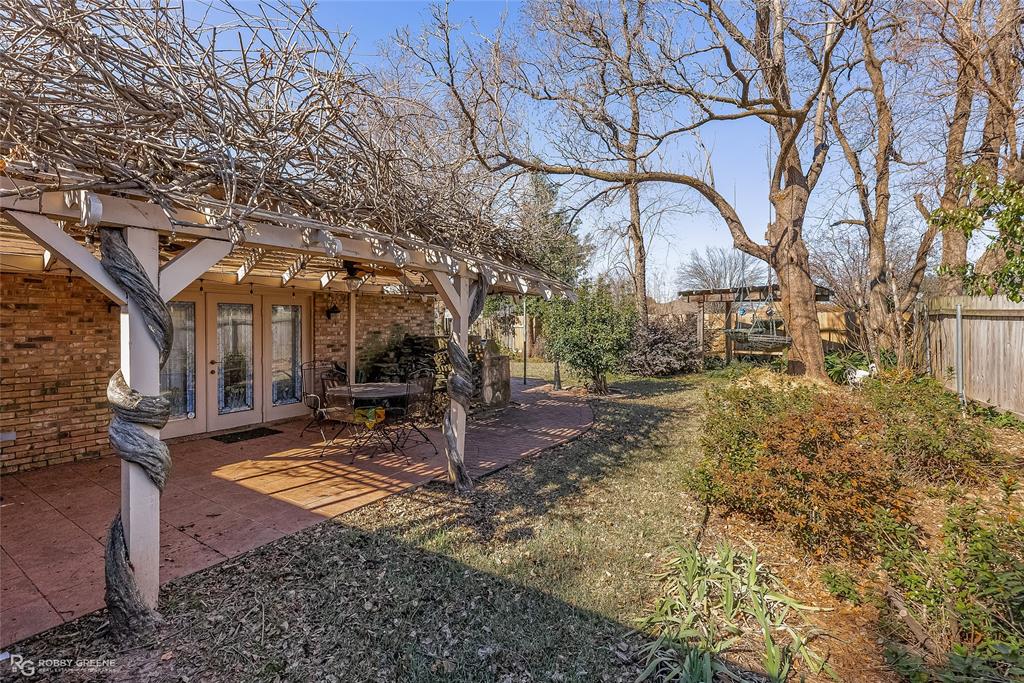 Shreveport, Louisiana 71115, United States, 4 Bedrooms Bedrooms, ,2 BathroomsBathrooms,Residential,Contingent,119803