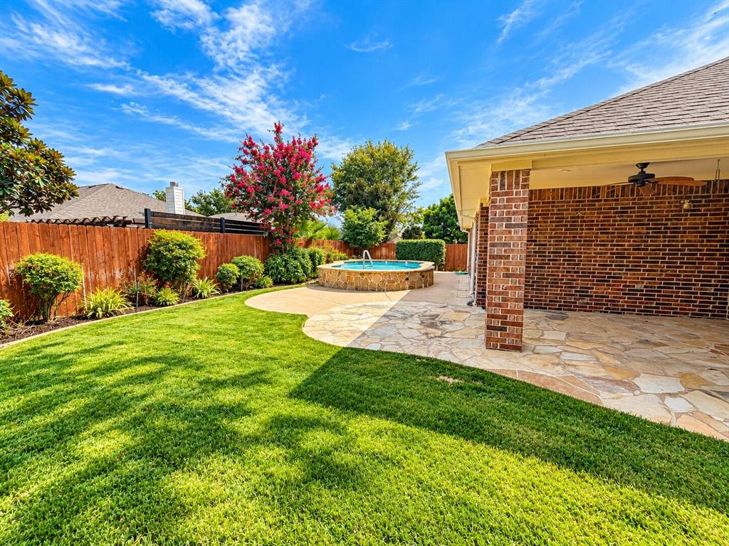 11504 Crystal Falls Drive