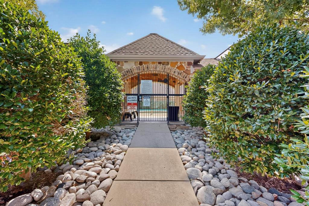 Villas At Willow Grove - Residential