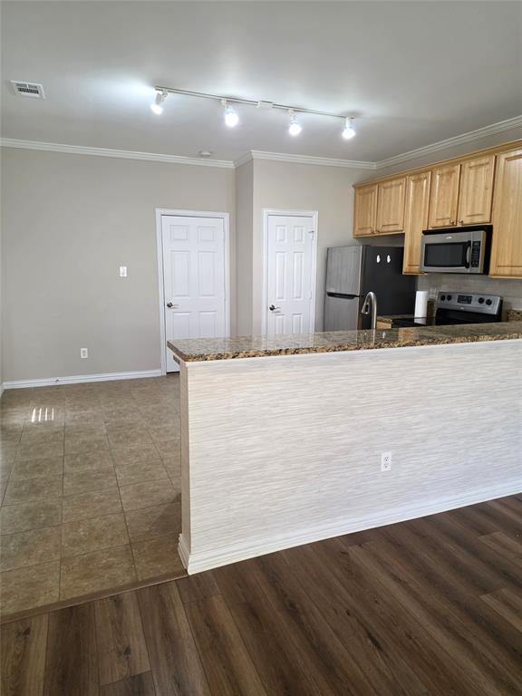 Villas At Willow Grove - Residential