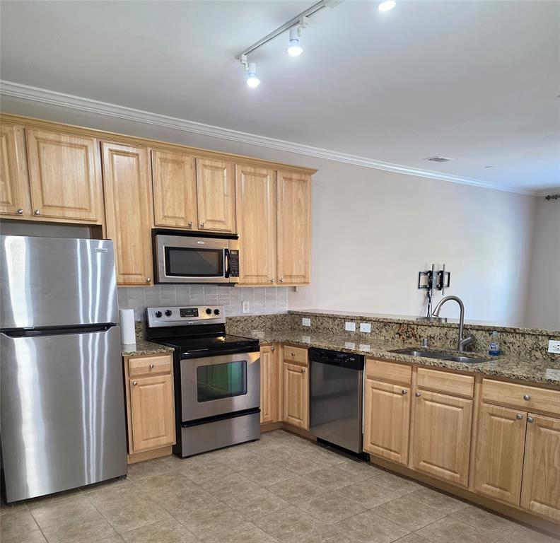 Villas At Willow Grove - Residential