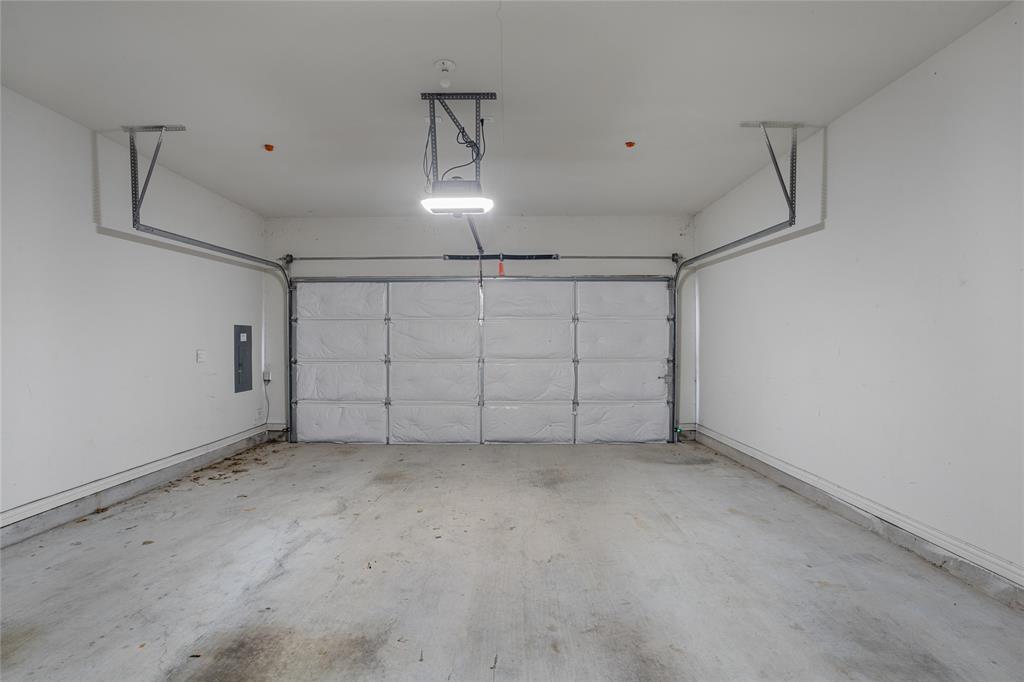 Villas At Willow Grove - Residential