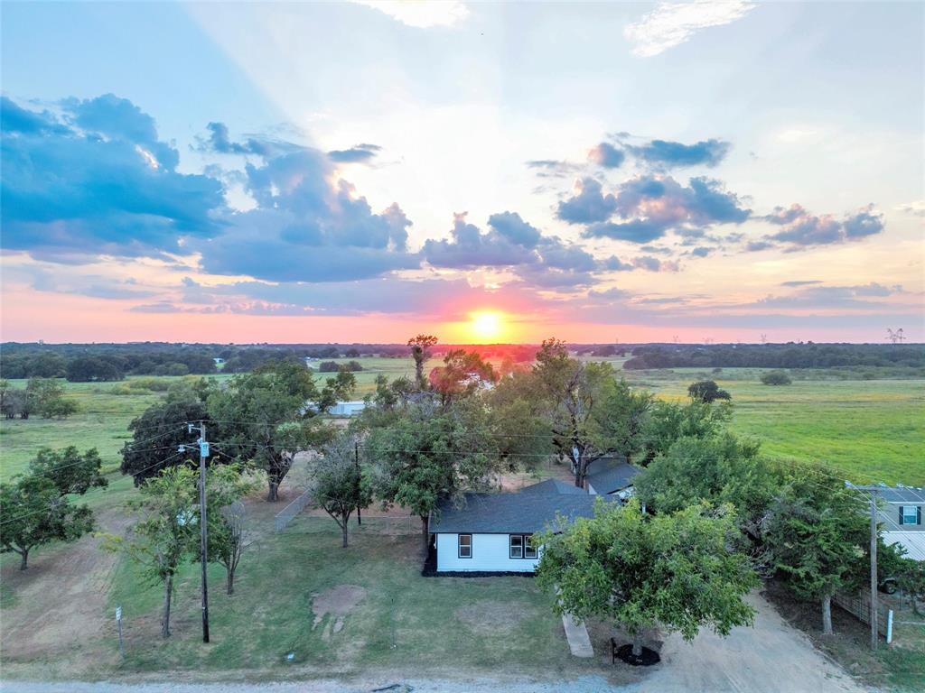 1300 County Road 1550