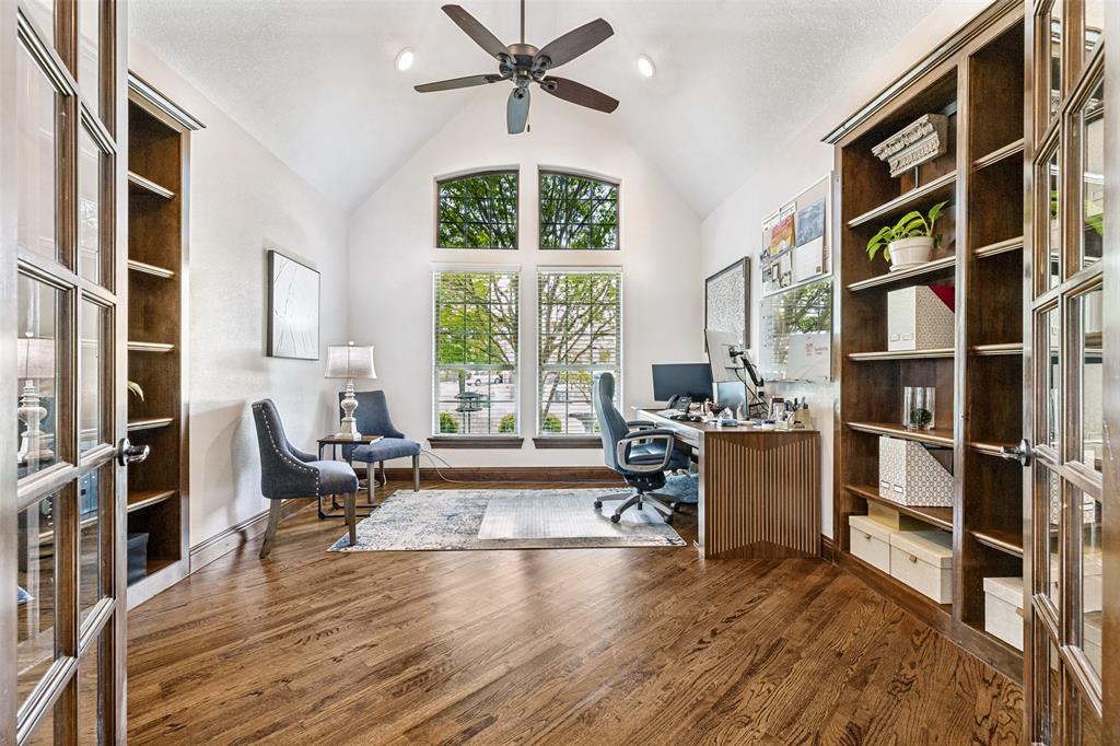 1141 Saint Peter Lane