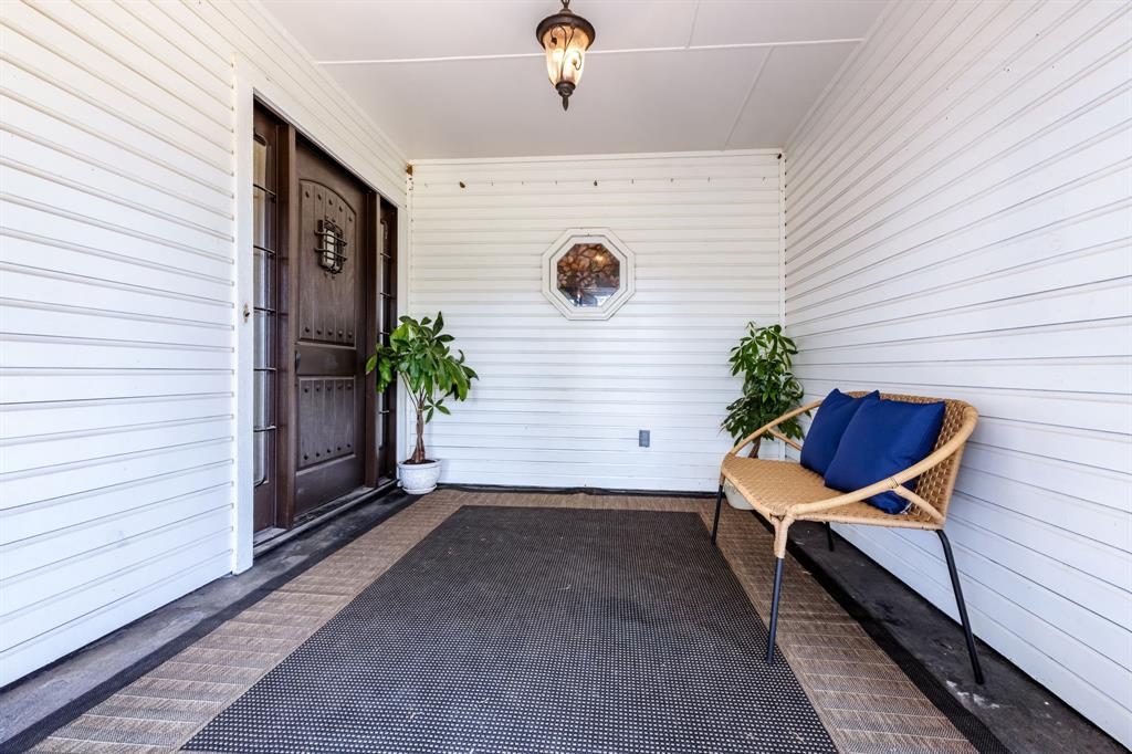 9867 Dripping Springs Road