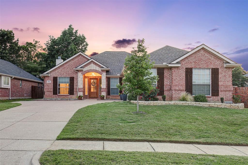 5841 Sugar Maple Drive