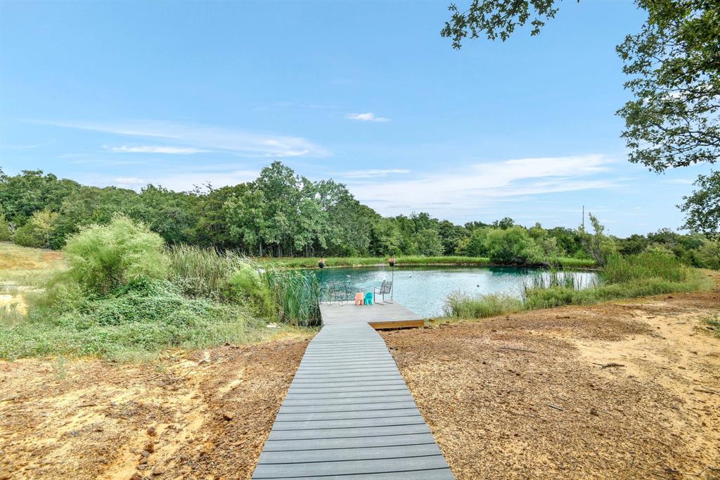 De Los Santos G - Residential Lease