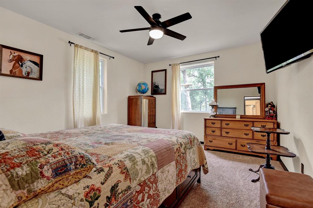 De Los Santos G - Residential Lease