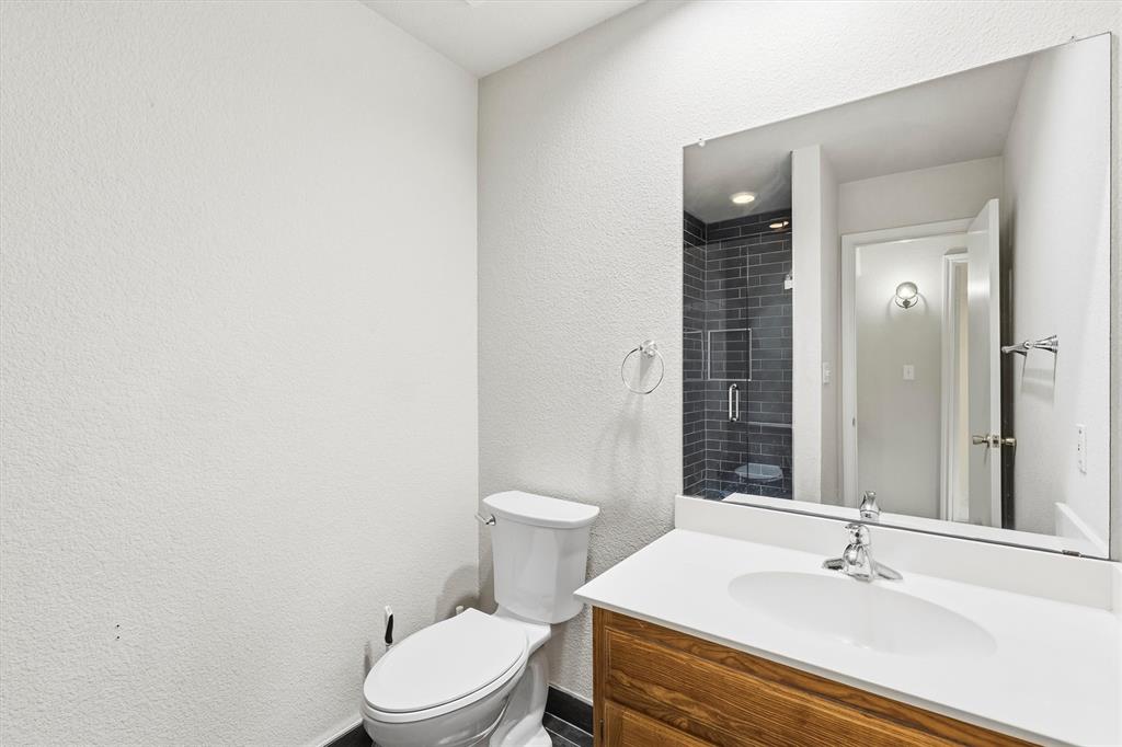 Boardwalk On The Pkwy Condos - Residential