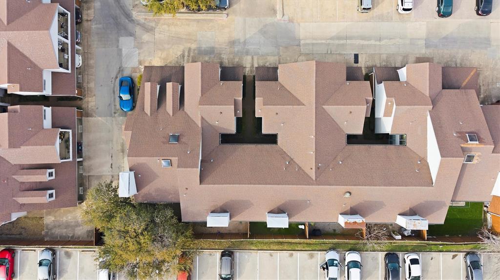 Boardwalk On The Pkwy Condos - Residential