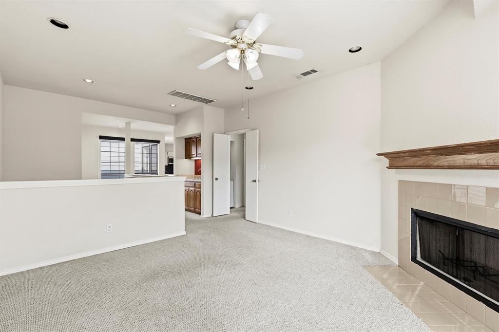 Boardwalk On The Pkwy Condos - Residential