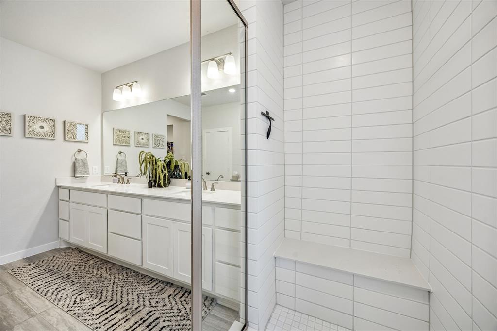 Fort Worth Ave Twnhms - Residential