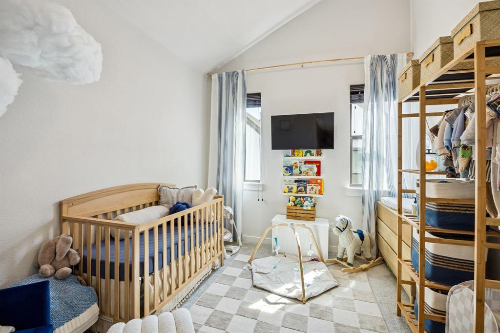 Fort Worth Ave Twnhms - Residential