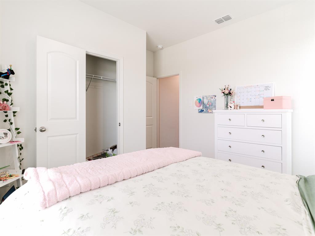 SEAGOVILLE FARMS PH 1 - Residential Lease