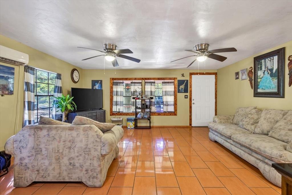 Photo of 128 Butler Trail, Gun Barrel City, TX 75156 (MLS # 21416186)