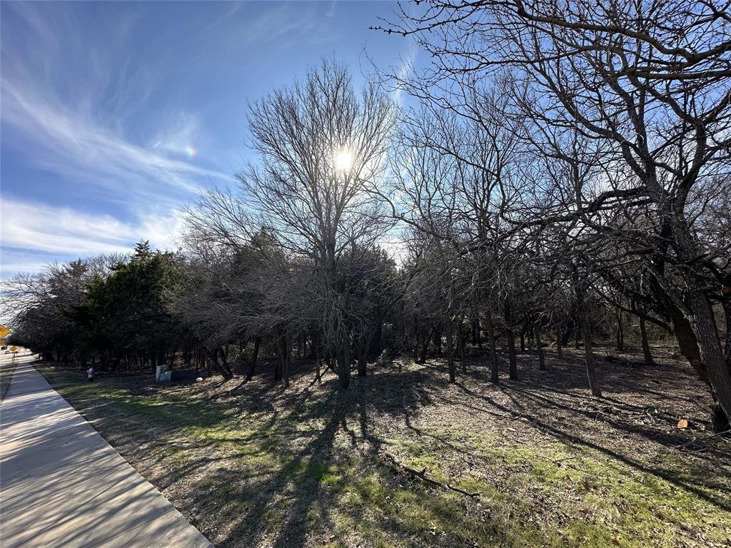 1557 Lake Ridge Parkway