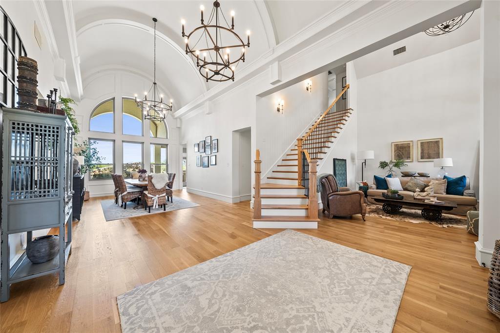 Hickory Hill Estate - Residential