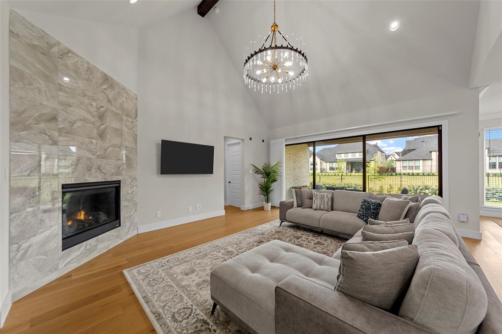 14736 Gerbera Daisy Road