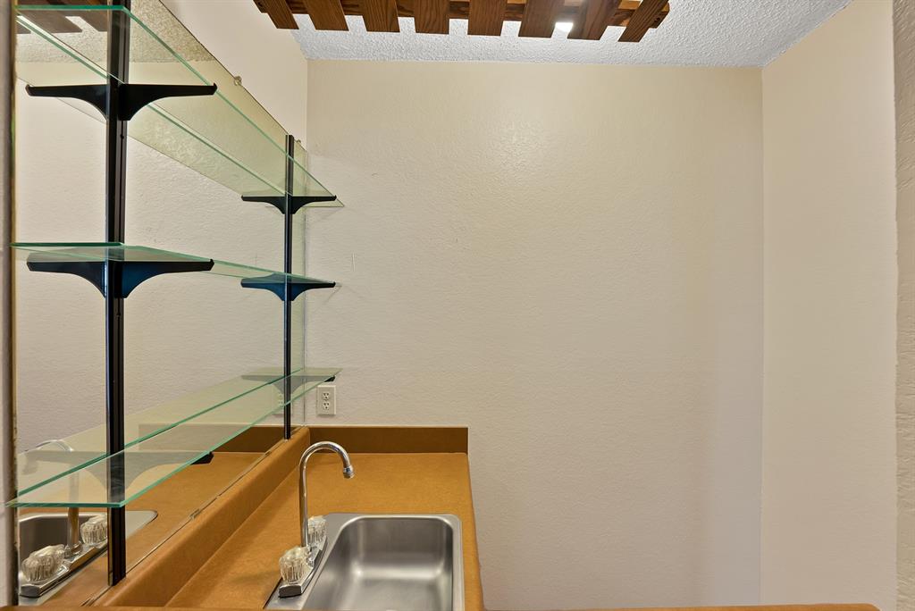 Turf Club Estates Add - Residential