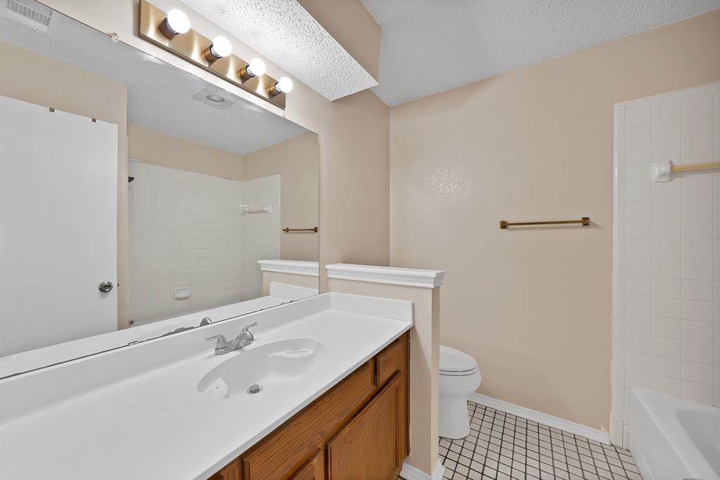 Turf Club Estates Add - Residential