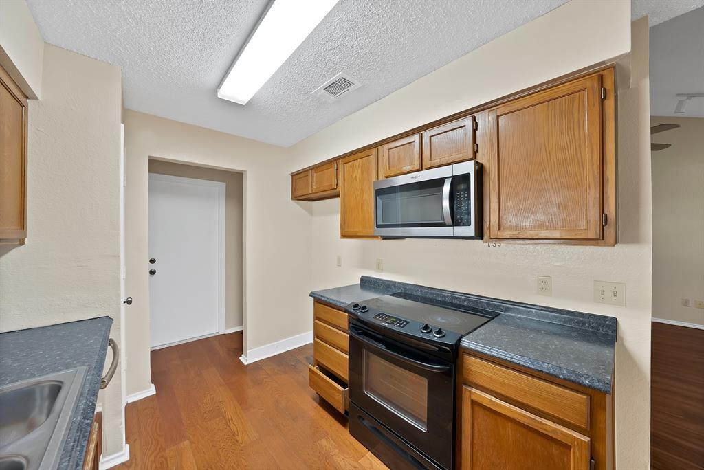 Turf Club Estates Add - Residential