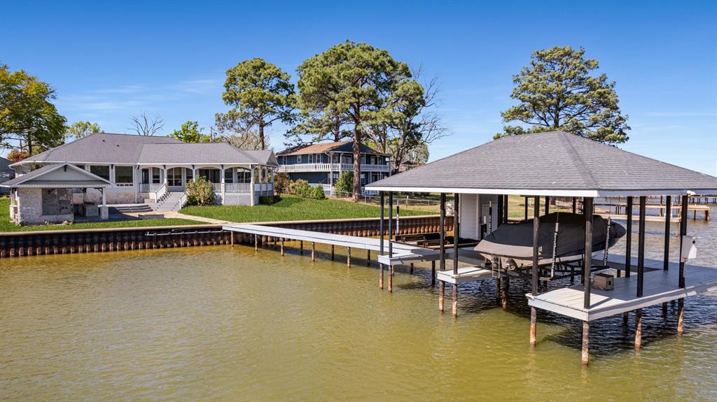 2123 Austin's Circle