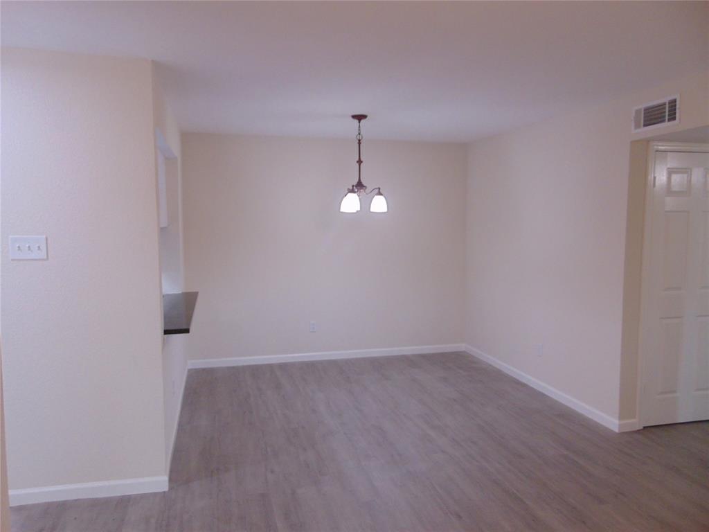 Windtree Condos - Residential