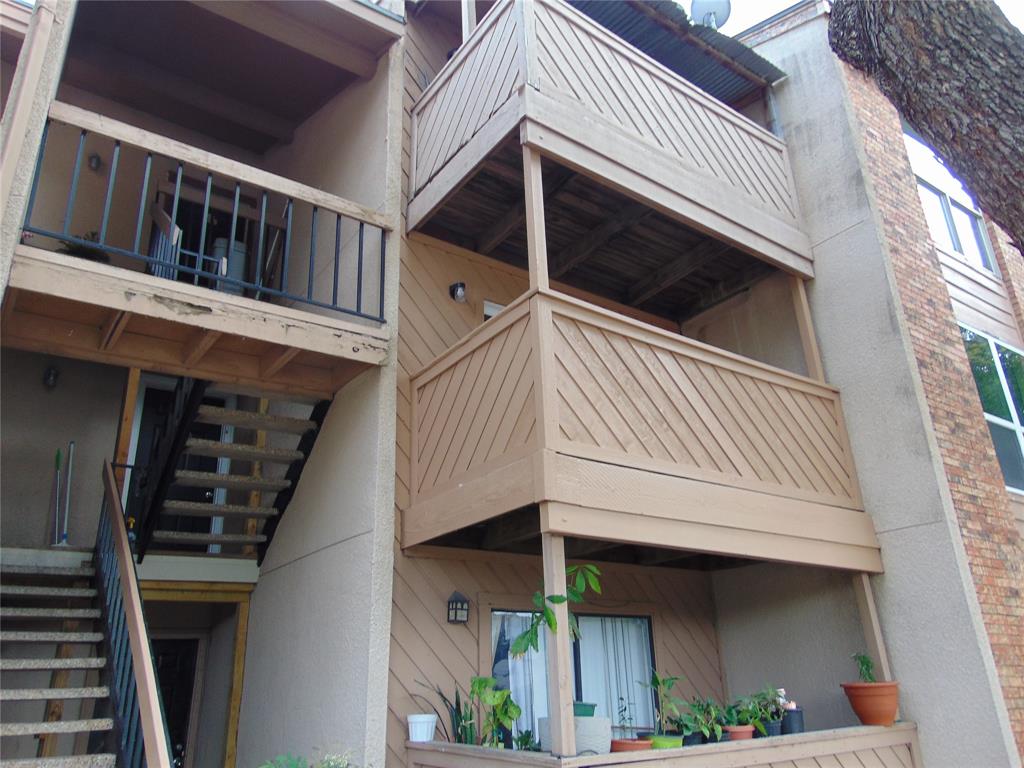 Windtree Condos - Residential