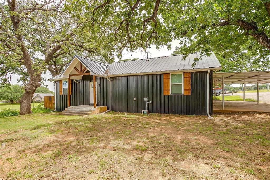 Garrett Fox Pat 106 Abst 273 - Residential Lease