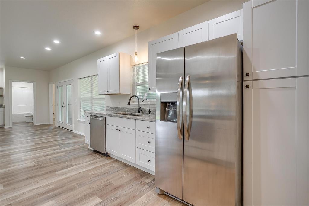 Garrett Fox Pat 106 Abst 273 - Residential Lease