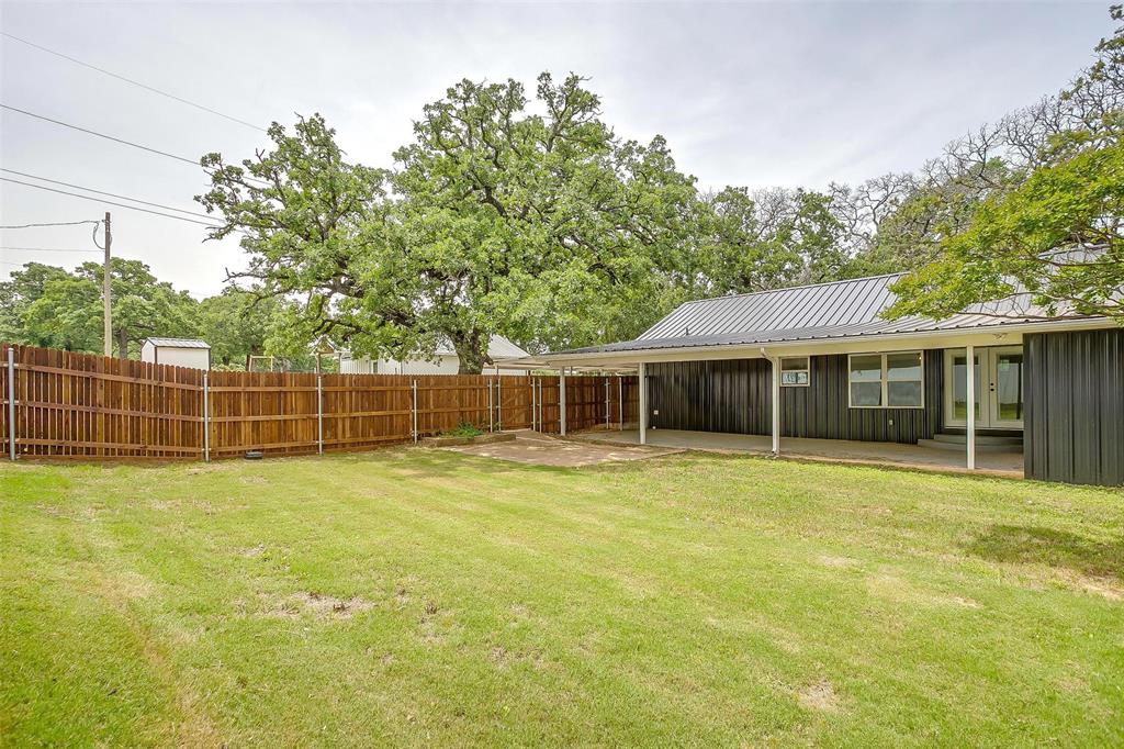 Garrett Fox Pat 106 Abst 273 - Residential Lease