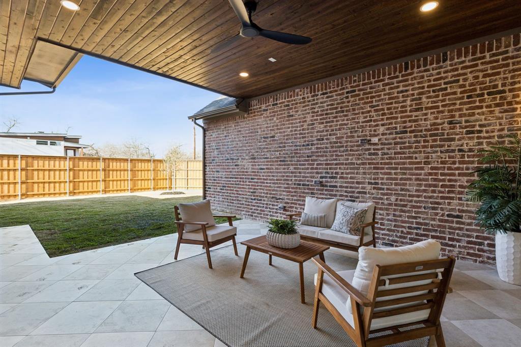 NORTHRIDGE ESTATES 5 - Residential