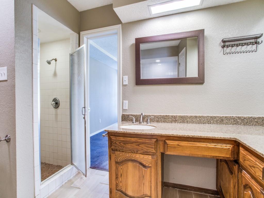 Grapevine, Texas 76051, United States, 3 Bedrooms Bedrooms, ,2 BathroomsBathrooms,Residential,Active,21908