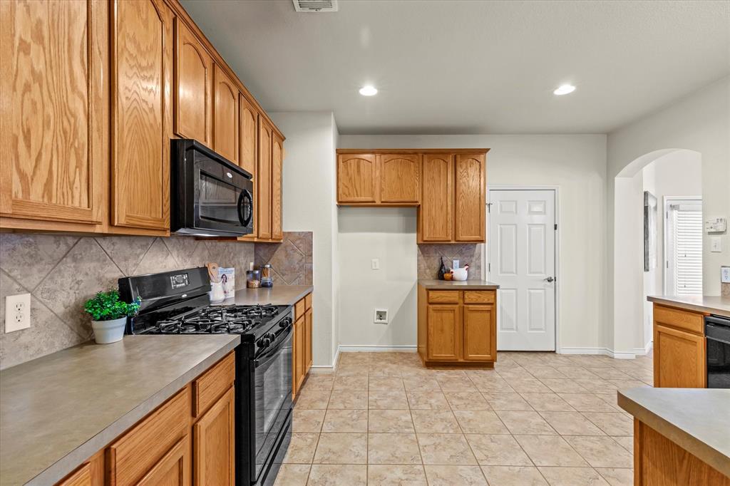 Sea Pines Village At Savannah - Residential