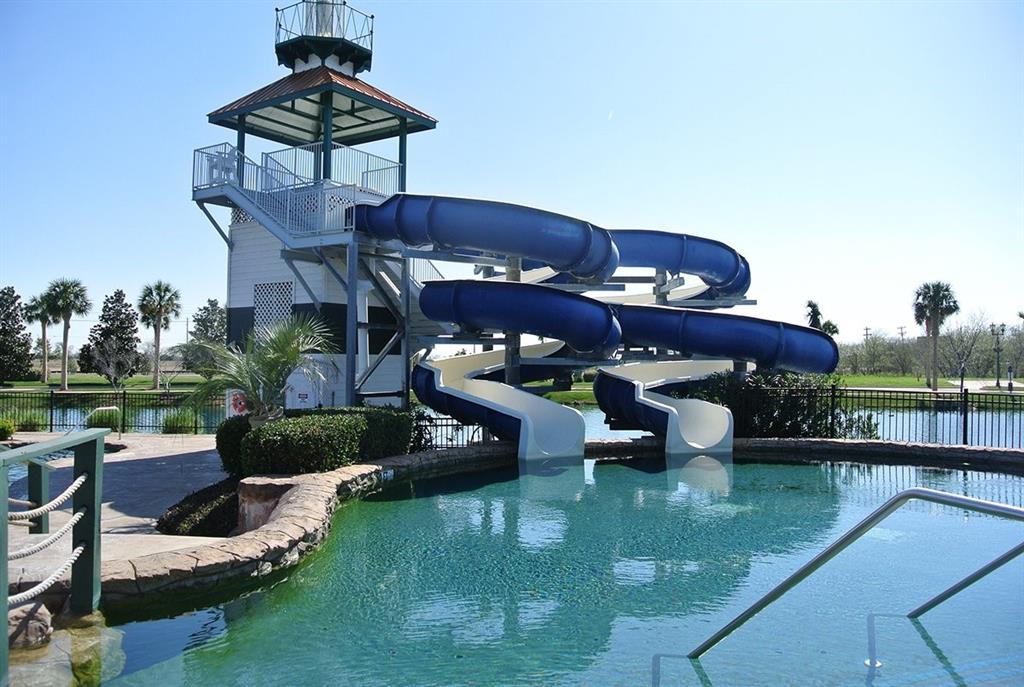 Sea Pines Village At Savannah - Residential