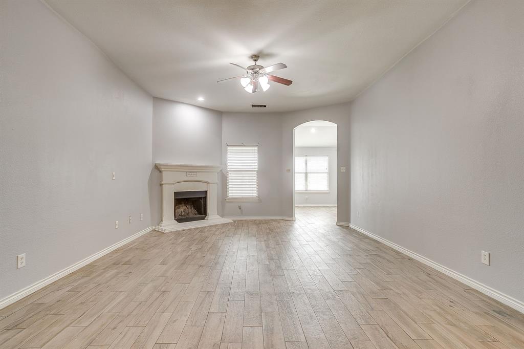 636 Clearbrook Street