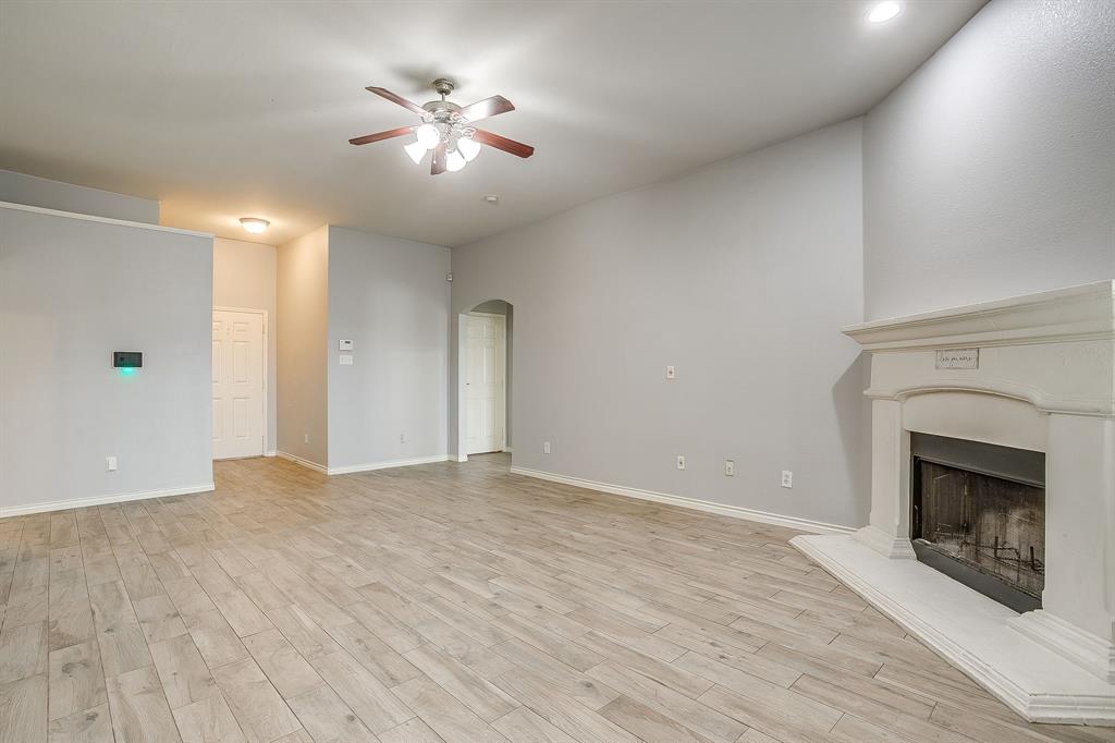 636 Clearbrook Street