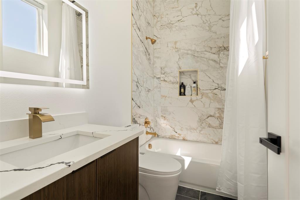 Bergfeld Place - Residential Lease