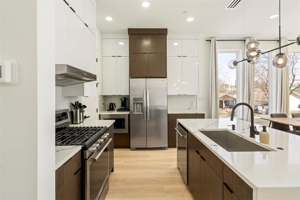 Bergfeld Place - Residential Lease